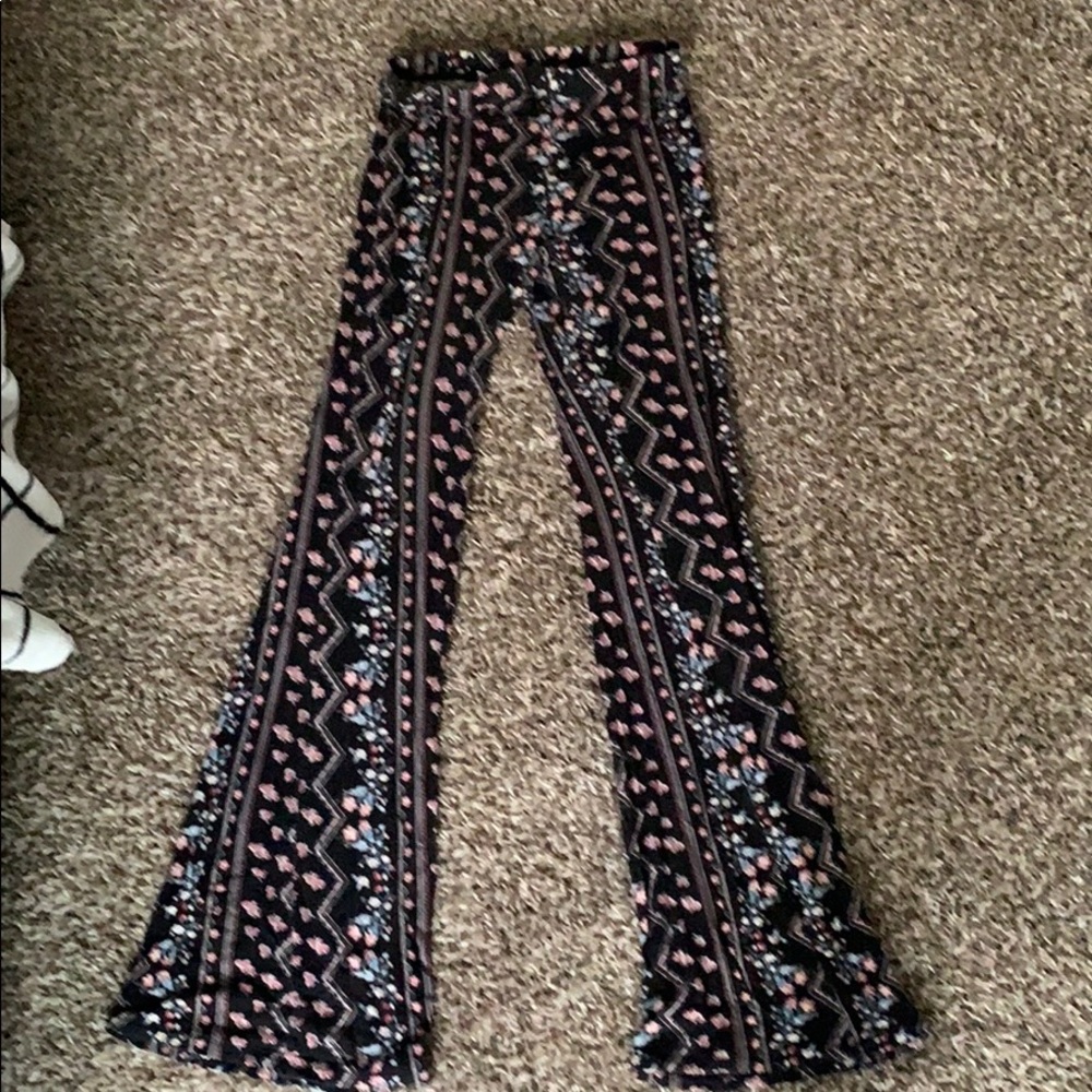 Patterned pants - Picture 3 of 3